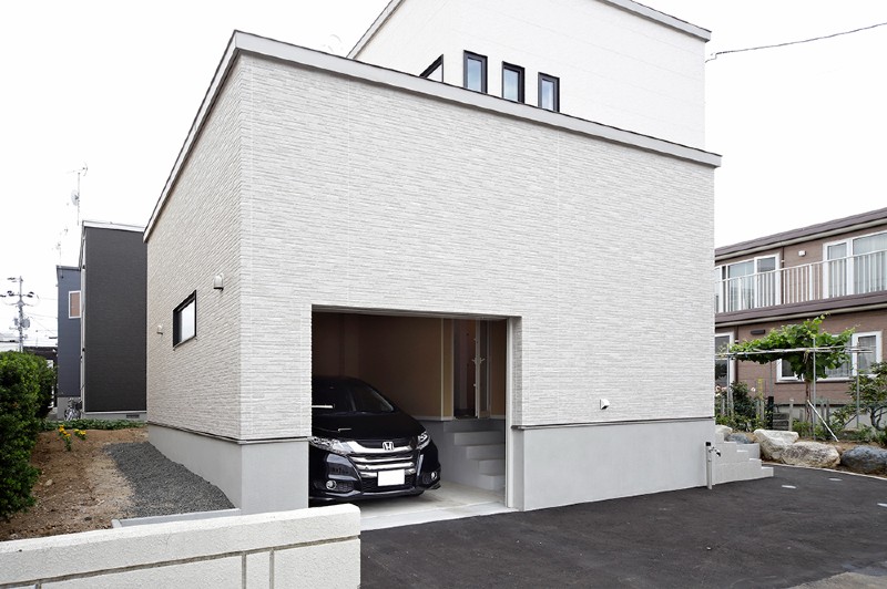 豊栄建設のデザイン住宅施工事例(外観)